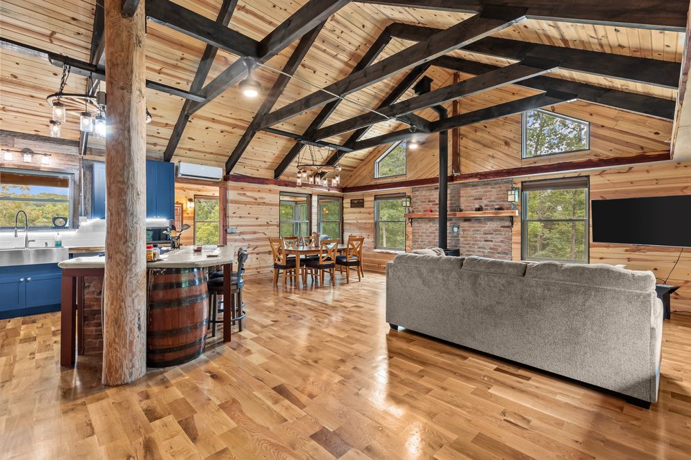 Vaulted barn-style great room